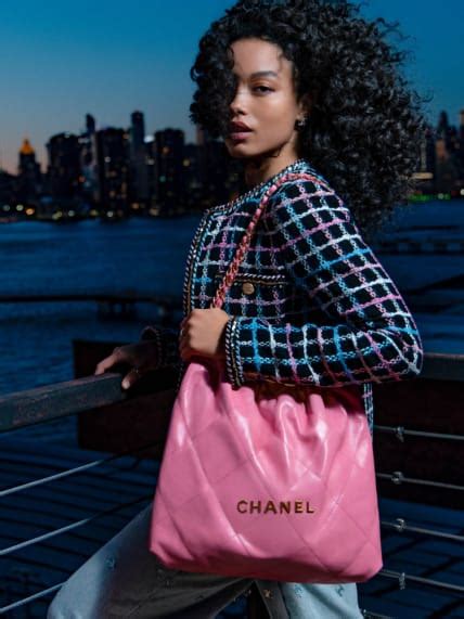 chanel 22 laege bag|where to buy Chanel 22.